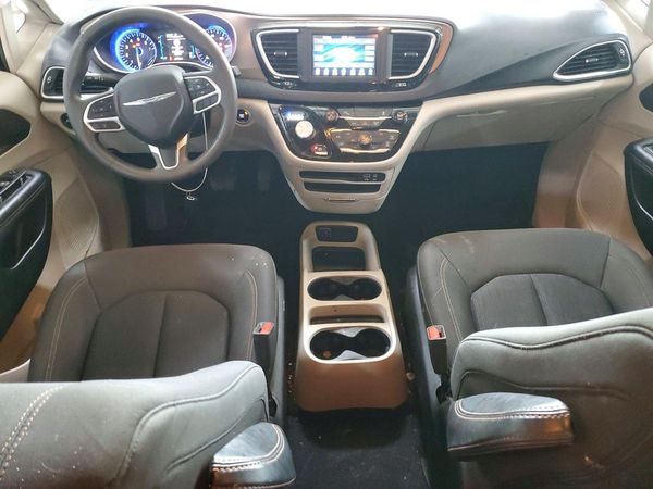 2018 CHRYSLER PACIFICA L
