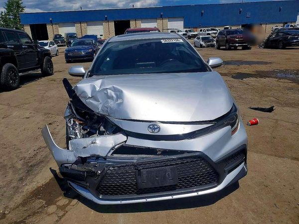 2020 TOYOTA COROLLA