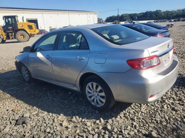 2013 TOYOTA COROLLA