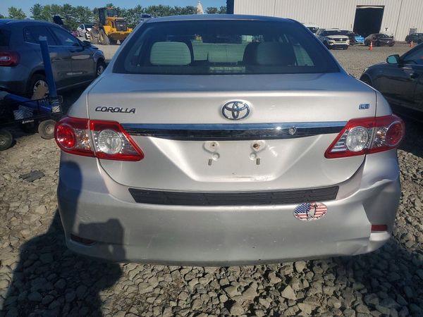 2013 TOYOTA COROLLA