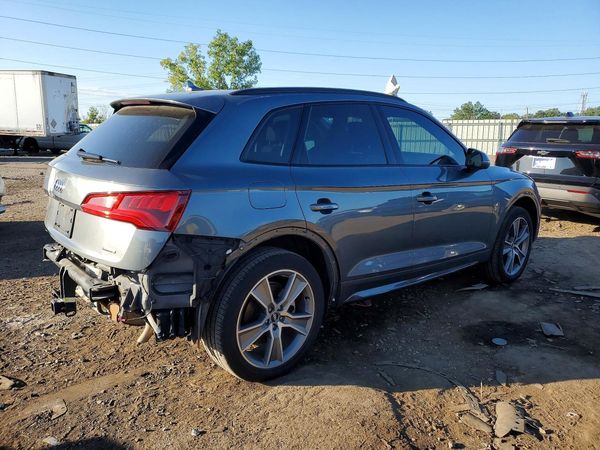 2019 AUDI Q5 quattro Premium Plus