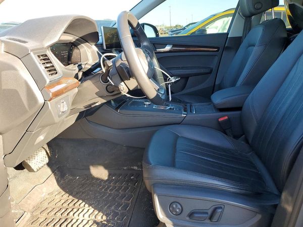2019 AUDI Q5 quattro Premium Plus