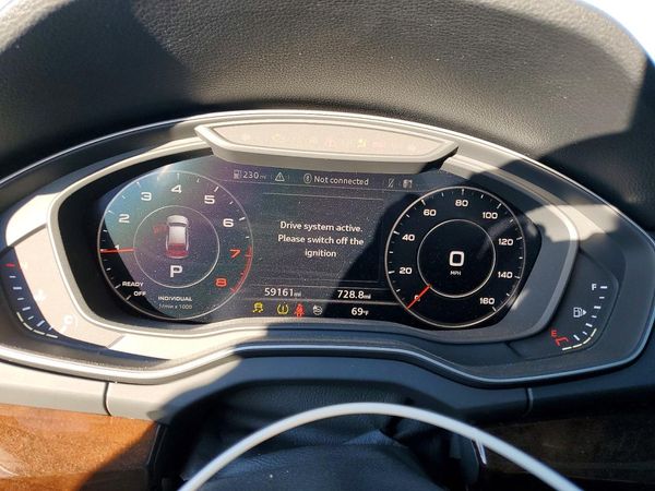 2019 AUDI Q5 quattro Premium Plus