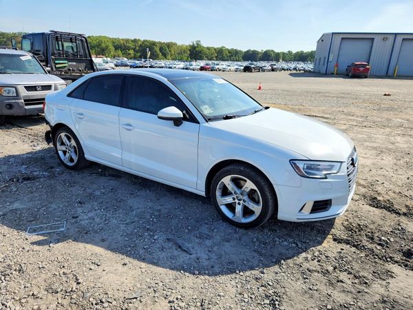 2017 AUDI A3 quattro Premium