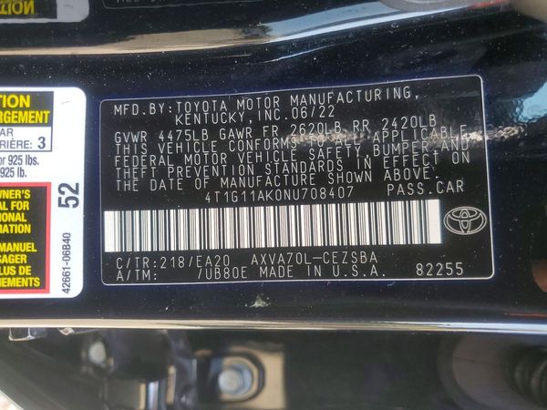 2022 TOYOTA CAMRY SE