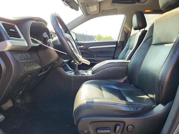 2016 TOYOTA HIGHLANDER Base/Hybrid
