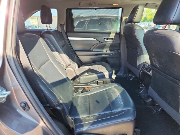 2016 TOYOTA HIGHLANDER Base/Hybrid