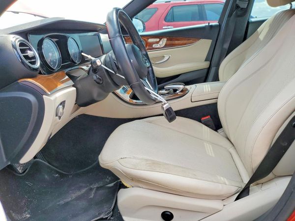 2019 MERCEDES-BENZ E