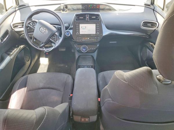 2020 TOYOTA PRIUS
