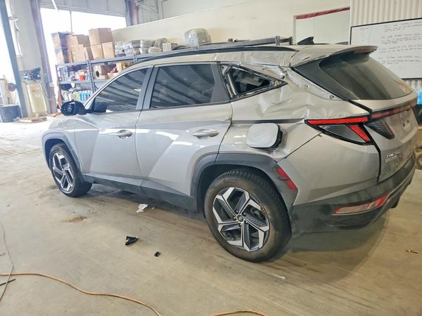 2022 HYUNDAI TUCSON