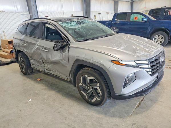 2022 HYUNDAI TUCSON