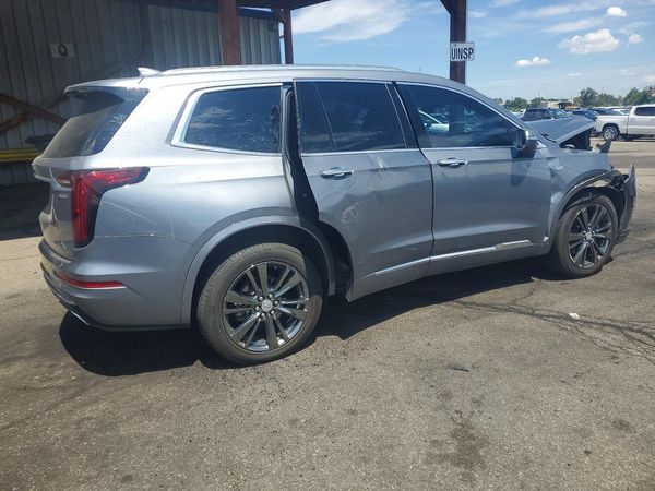 2020 CADILLAC XT6