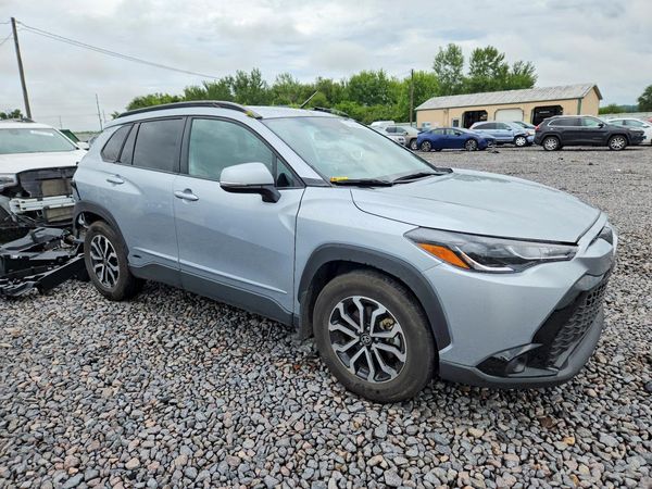 2024 TOYOTA COROLLA