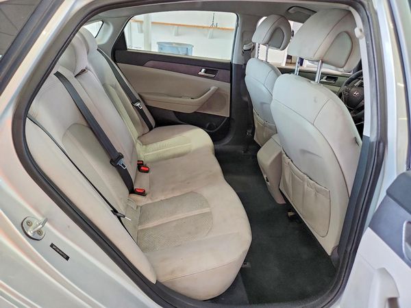 2017 HYUNDAI SONATA SE, Eco