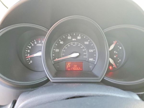 2016 KIA RIO LX A/T