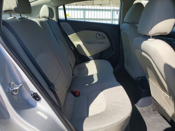 2016 KIA RIO LX A/T
