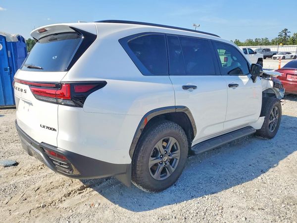 2025 LEXUS LX 700H 700h Overtrail
