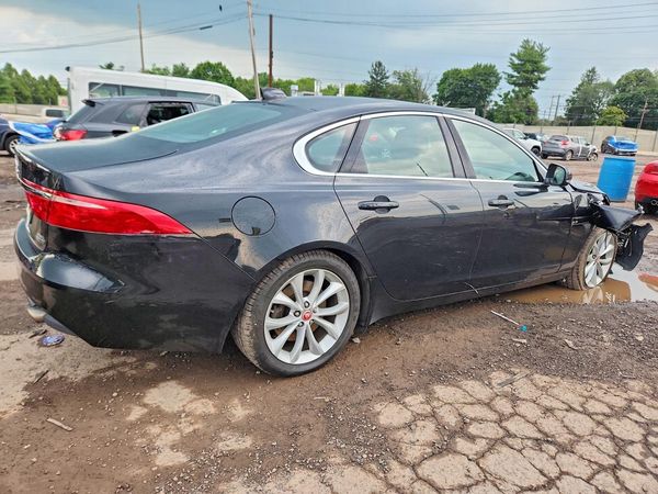 2018 JAGUAR XF