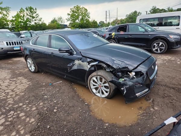 2018 JAGUAR XF