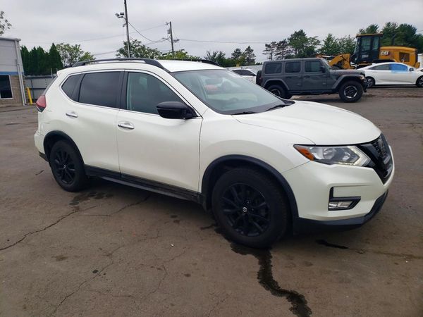 2018 NISSAN ROGUE — Passenger 3/4