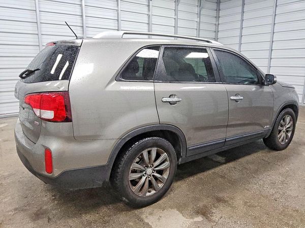 2014 KIA SORENTO Base/ LX