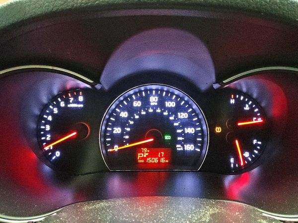 2014 KIA SORENTO Base/ LX
