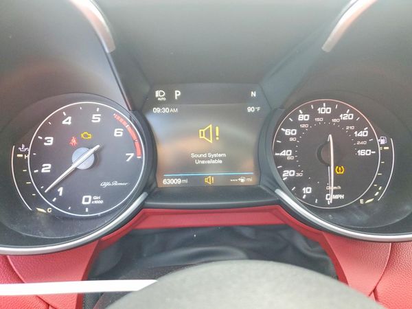 2018 ALFA ROMEO GIULIA TI RWD