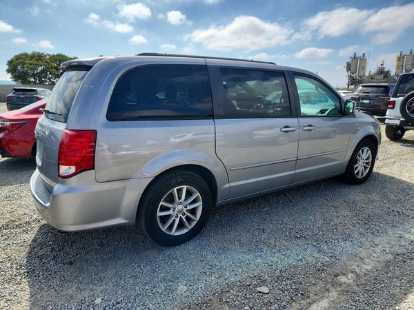 2014 DODGE GRAND CARAVAN SXT