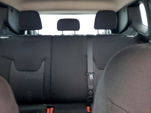 2016 JEEP RENEGADE SPORT 4X4