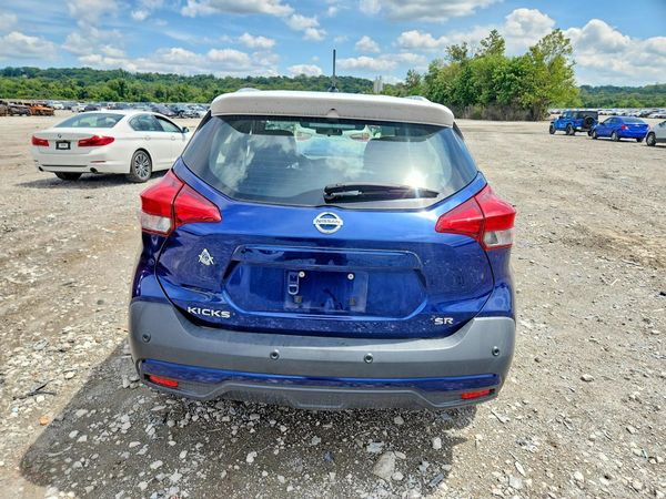 2020 NISSAN KICKS