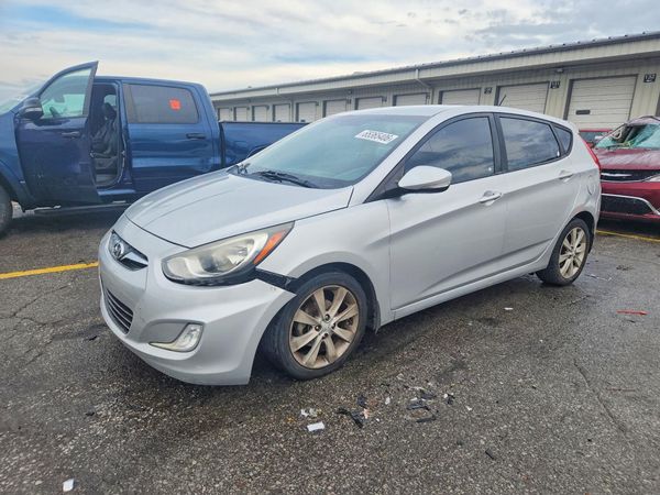 2013 HYUNDAI ACCENT