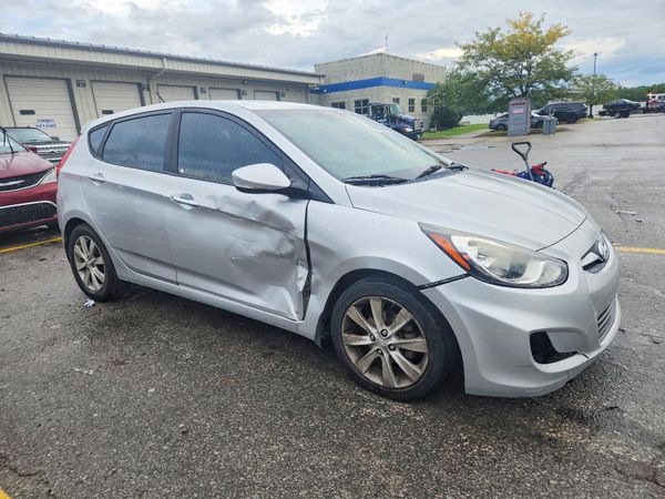 2013 HYUNDAI ACCENT