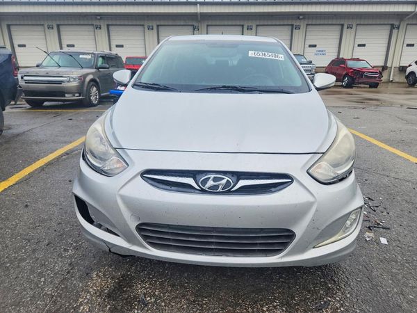 2013 HYUNDAI ACCENT