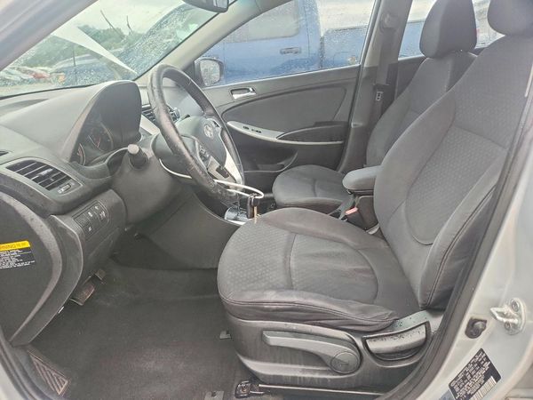 2013 HYUNDAI ACCENT