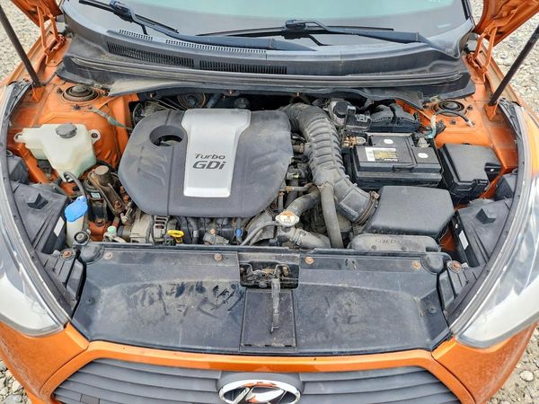 2013 HYUNDAI VELOSTER