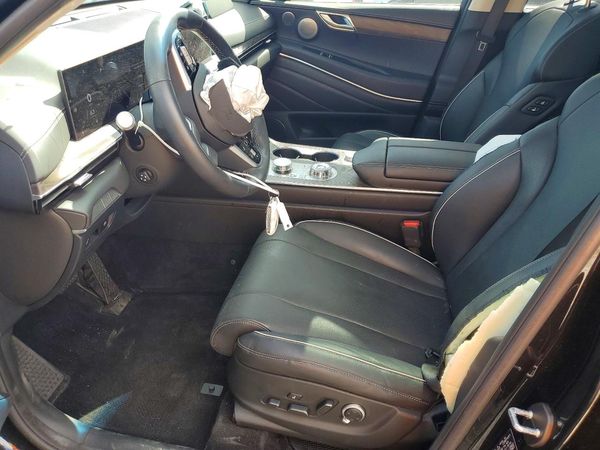 2025 GENESIS GV80