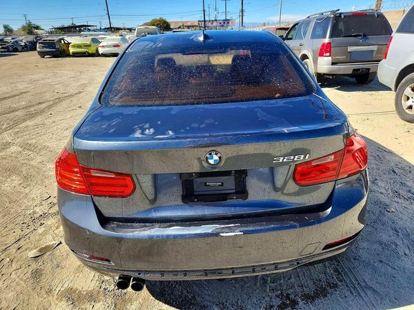 2013 BMW 328