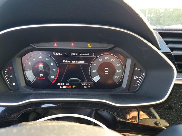 2024 AUDI Q3 S Line quattro Premium
