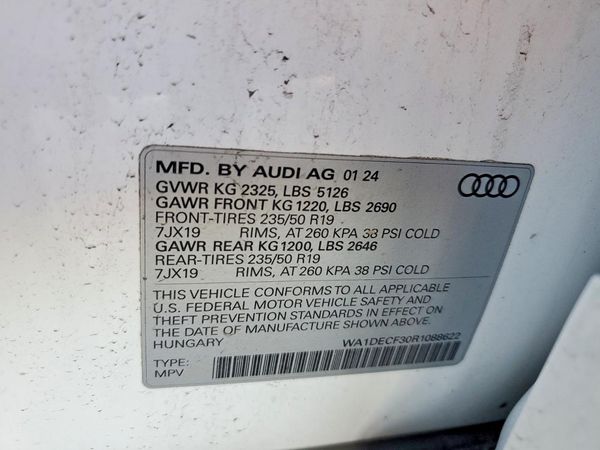 2024 AUDI Q3 S Line quattro Premium