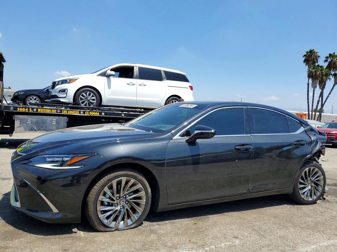 2025 LEXUS ES 300H