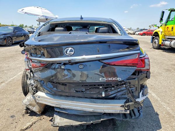 2025 LEXUS ES 300H