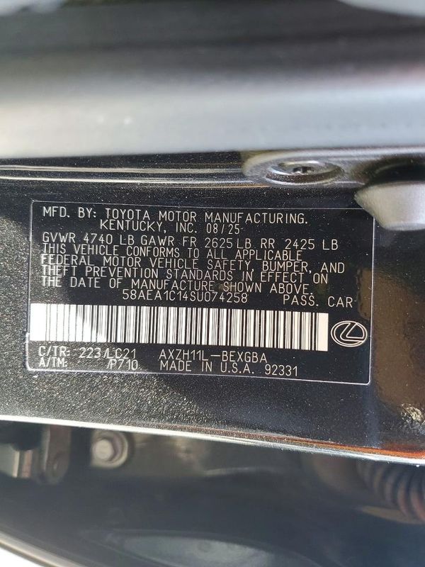 2025 LEXUS ES 300H