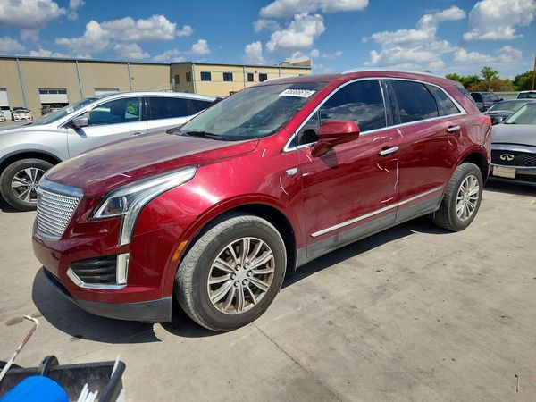 2017 CADILLAC XT5