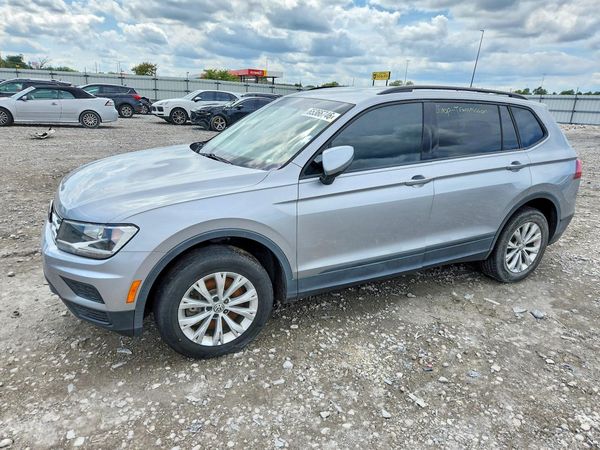 2020 VOLKSWAGEN TIGUAN S — Front 3/4