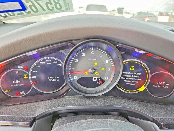 2019 PORSCHE CAYENNE