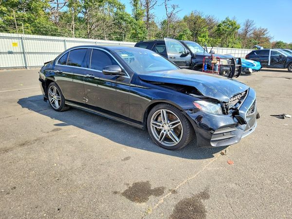 2017 MERCEDES-BENZ E300 E300-4M