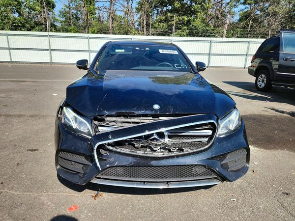 2017 MERCEDES-BENZ E300 E300-4M