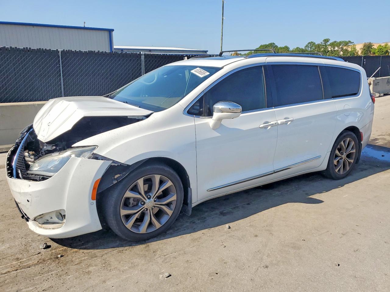 2018 CHRYSLER PACIFICA Limited