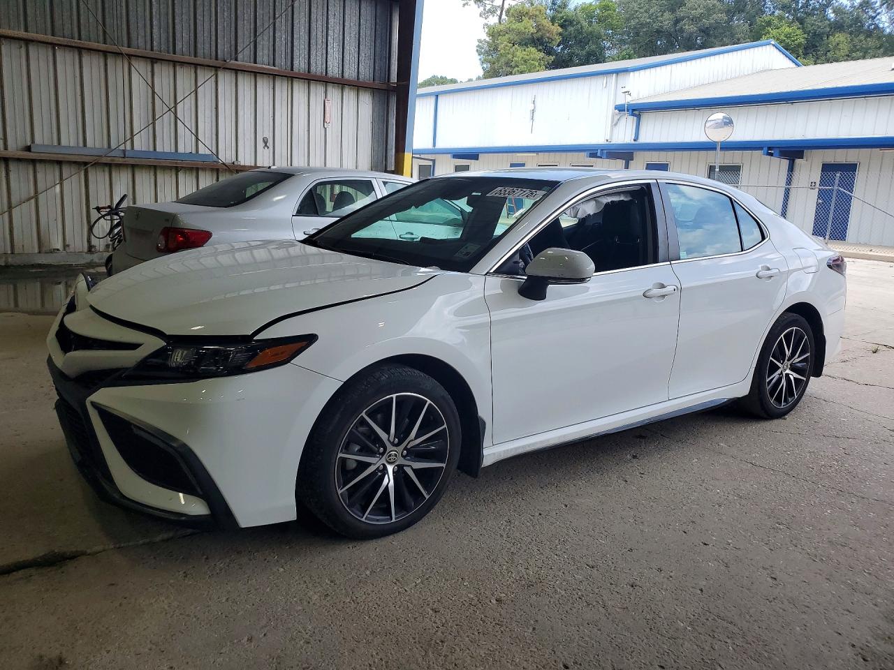 2024 TOYOTA CAMRY