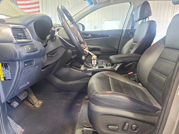 2017 KIA SORENTO EX